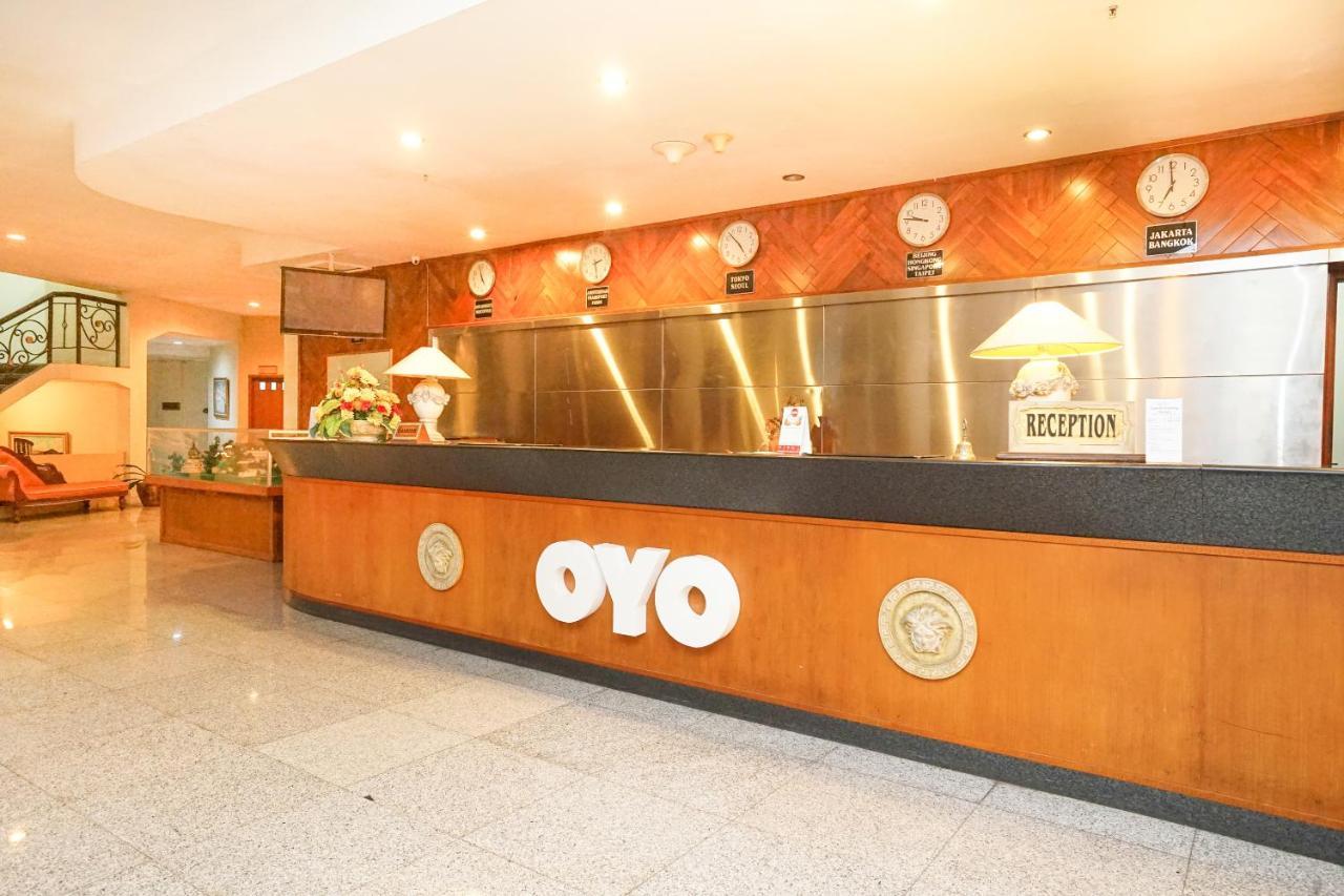 Oyo 395 Tretes Raya Hotel Prigen Zewnętrze zdjęcie